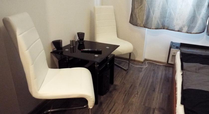 24 Hour-Self Check-In Apartment Namestie Svaeteho Egidia Poprad Kamer foto